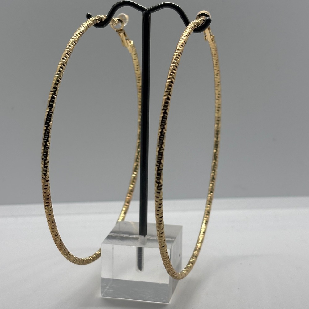Hoop Earrings Women OS Gold Textured Diamond Cut Large 3.25 Inch Hoop